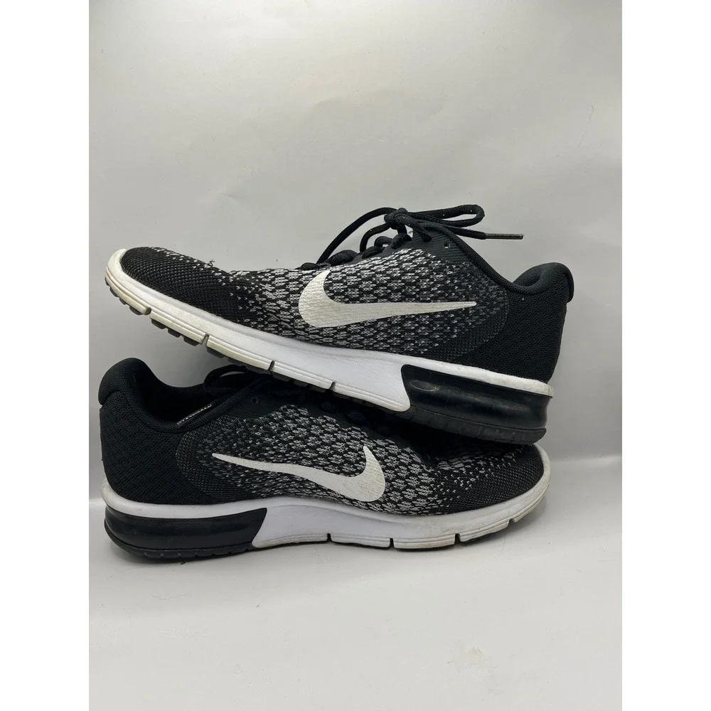 Nike Air Max Sequent 2 Running Shoes Womens 8.5 Black White Athletic‎ Sneakers